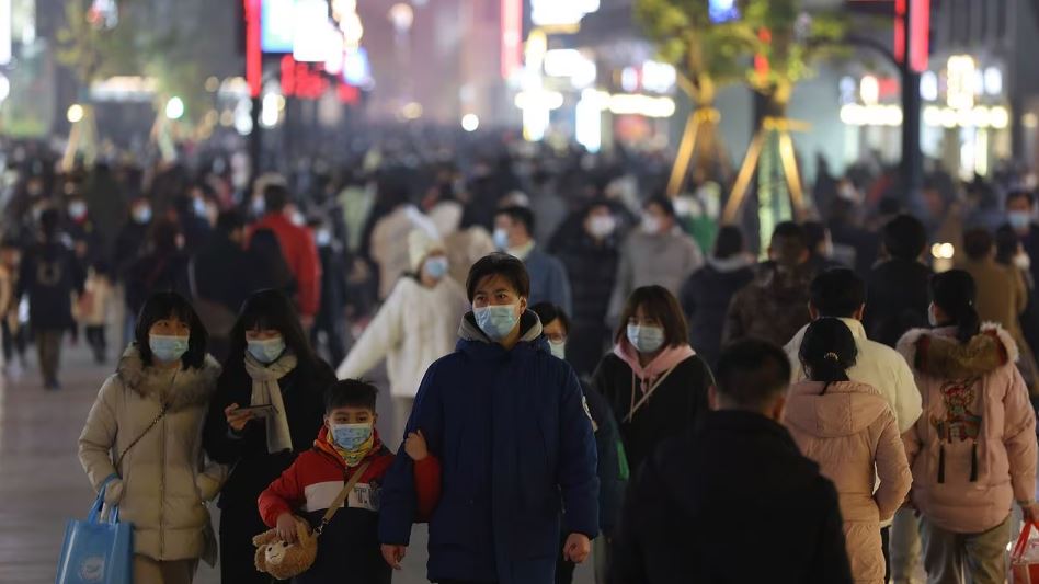 Photo of Hospitales en China desbordados por la rápida expansión de enfermedad respiratoria en niños