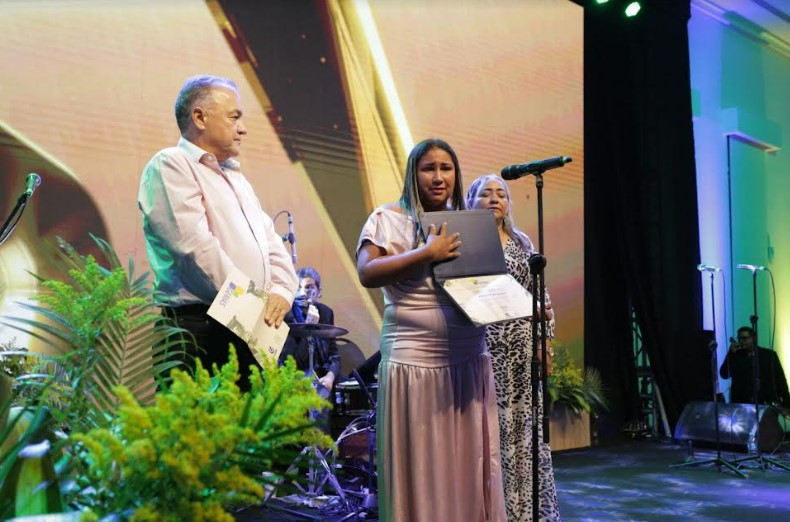 Photo of Comunidad indígena vecina a Cerro Matoso reconocida en los Premios GEMAS por su trabajo en seguridad alimentaria y protección ambiental