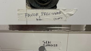 Photo of Usuarios presentan quejas por el mal estado en que se encuentran los baños del Hospital Local de Montelíbano