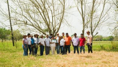 Photo of Tierras de El Ubérrimo fueron entregadas a campesinos de Córdoba