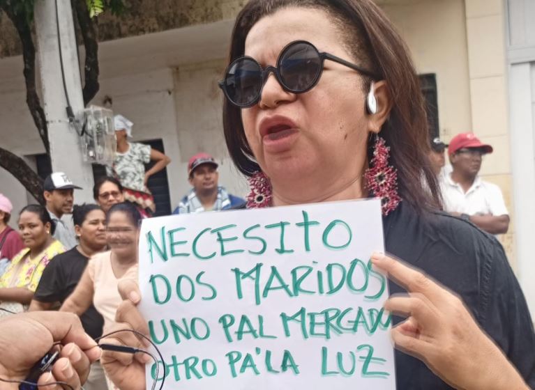 Photo of Usuarios de Afinia en Montelíbano y Planeta Rica protestan por altas tarifas del servicio de energía