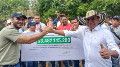 Photo of Protocolizan entrega de recursos para construcción de puente El Bagre en Puerto Libertador