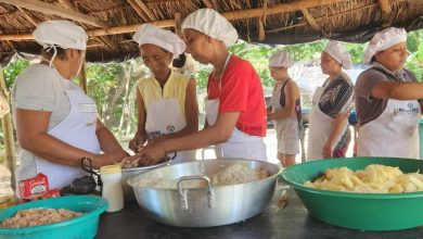 Photo of «No hemos recibido ni un peso», encargada de contrato de 170 ollas comunitarias en La Guajira