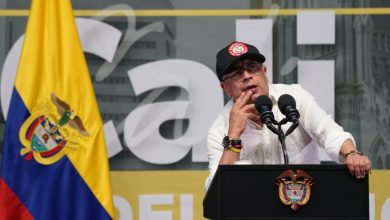 Photo of «Este gobierno no hace lo que sí hicieron otros»: Petro sobre las ‘chuzadas’
