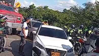 Photo of Campesinos bloquean el puente San Jorge para exigir implementación de la Reforma Agraria