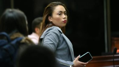 Photo of ‘Epa Colombia’ fue capturada frente a su peluquería y trasladada a la Fiscalía