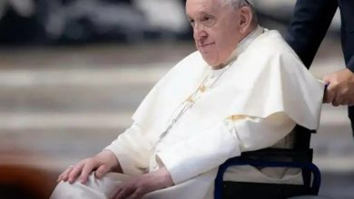 Photo of El Papa Francisco fue hospitalizado debido a su bronquitis