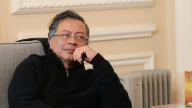 Photo of “No hay videos amigos”, “No hay travestis”: Petro responde a Vicky Dávila