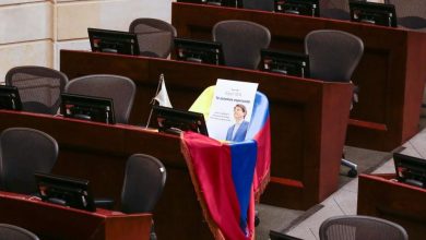 Photo of Cuerpo de Miguel Uribe será llevado a cámara ardiente en el Congreso