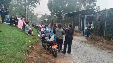 Photo of Más de 20 horas bajo tierra: La lucha contrarreloj para salvar a  23 mineros atrapados en mina de Antioquia