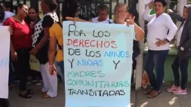 Photo of Madres comunitarias protestan en la sede del ICBF en Montería: exigen garantías para los CDI