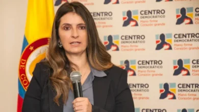 Photo of La senadora Paloma Valencia es la candidata presidencial del partido Centro Democrático