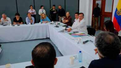 Photo of Petro le pidió a la Corte levantar suspensión del Decreto de Emergencia Económica