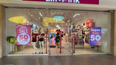 Photo of Fiscalía adelanta operativo en más de 300 tiendas de Lili Pink por presunto lavado de activos y contrabando