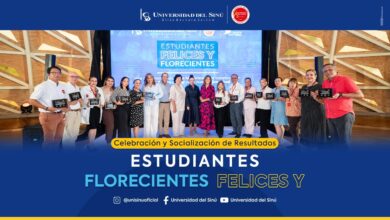 Photo of Celebración y Socialización de Resultados estudiantes felices y florecientes