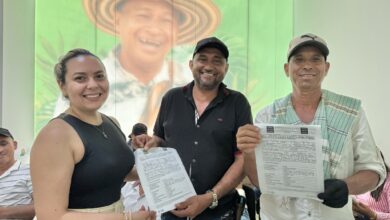 Photo of ANT entrega 334 hectáreas a campesinos de Buenavista y Planeta Rica