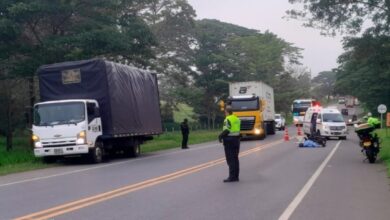 Photo of Vendedor de bollos fallece tras estrellarse contra un camión en la vía Buenavista – Planeta Rica