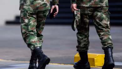 Photo of Gobierno Petro retira del servicio activo a diez altos oficiales de unidades especializadas del Ejército