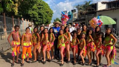 Photo of Niños de Buenavista brillan en la Feria Nacional de la Ganadería y se coronan campeones del desfile folclórico